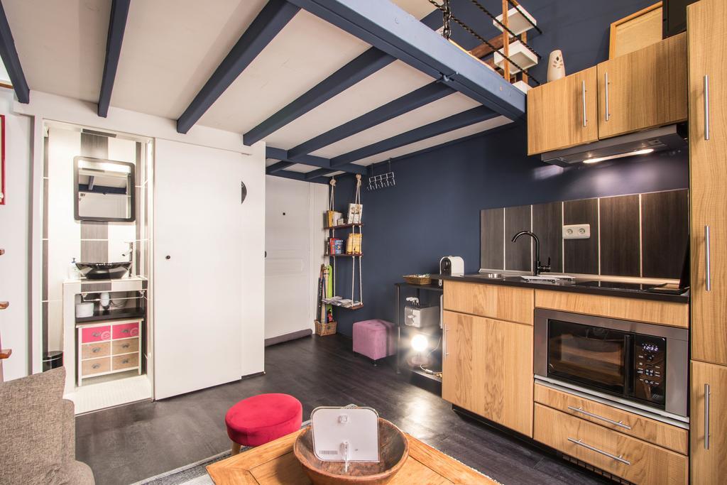 Studio Mezzanine Bleu โรกบรูน-กัป-มาร์แต็ง ภายนอก รูปภาพ