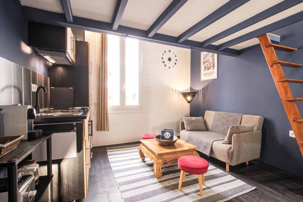 Studio Mezzanine Bleu โรกบรูน-กัป-มาร์แต็ง ภายนอก รูปภาพ